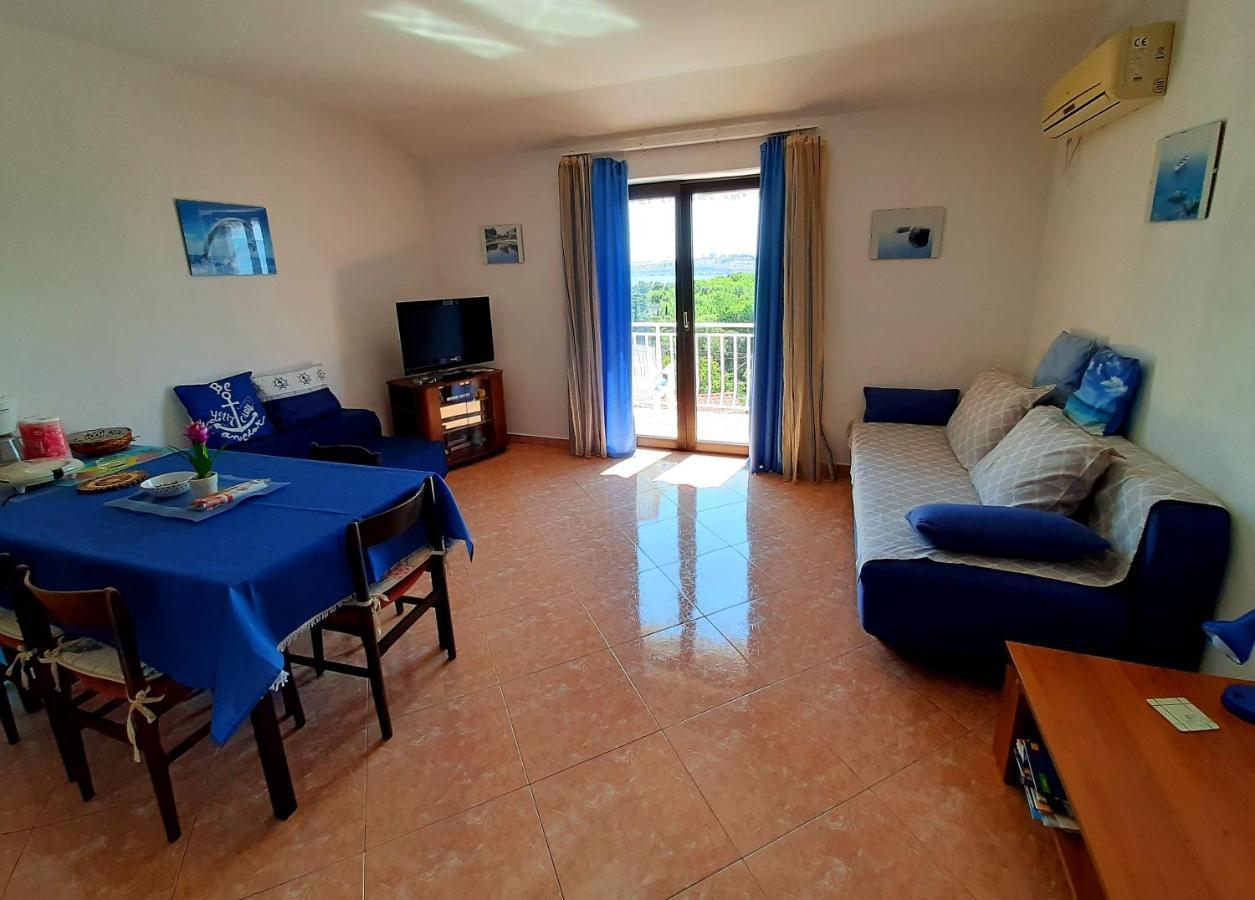 Apartment Rb Омишаль Экстерьер фото