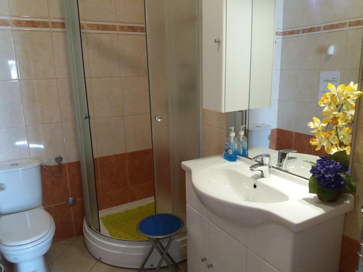 Apartment Rb Омишаль Экстерьер фото